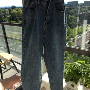 High-waist Ankle Jeans